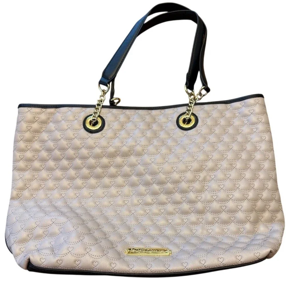 Betsey Johnson Quilted Tote Bag Large Light Grey Blush Black